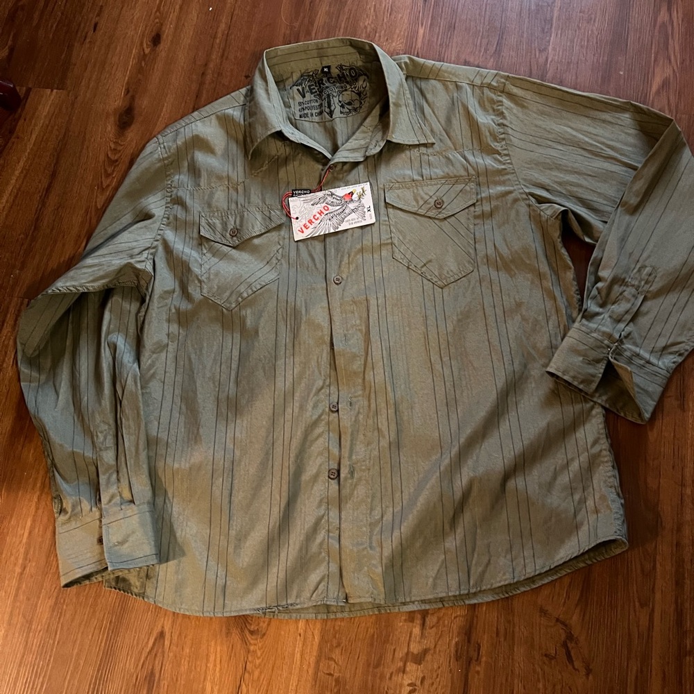 Vercho mens shirt.      #775